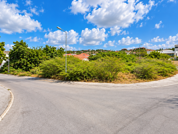 CORNER LOT FOR SALE | DAMASCO RESORT, JAN THIEL